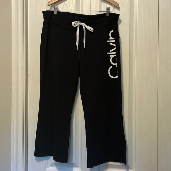 Calvin cropped jogger - Picture 1 of 9